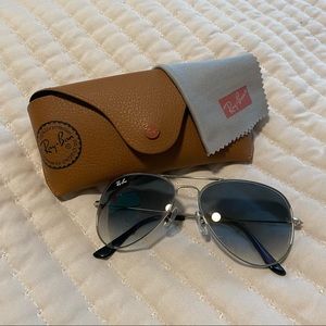 Ray-Ban Gradient Aviator Sunglasses